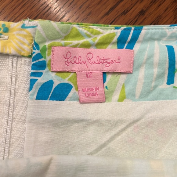 Lilly Pulitzer Skort EEEUC - Picture 7 of 9